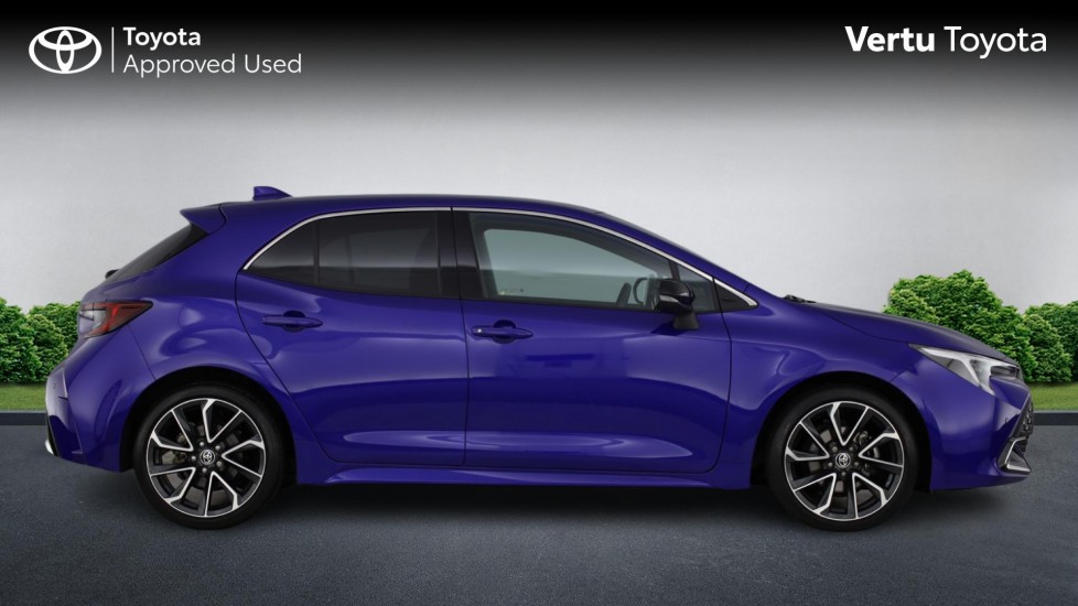 Toyota Corolla 1.8 Hybrid Excel 5dr CVT Hybrid Hatchback - Image 23