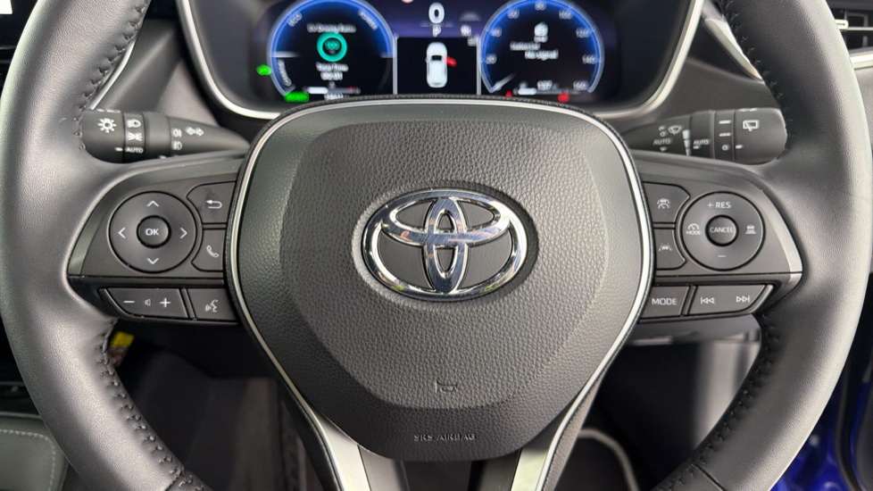 Toyota Corolla 1.8 Hybrid Excel 5dr CVT Hybrid Hatchback - Image 10
