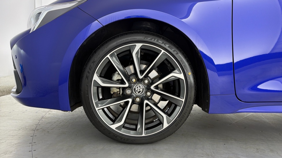 Toyota Corolla 1.8 Hybrid Excel 5dr CVT Hybrid Hatchback - Image 25