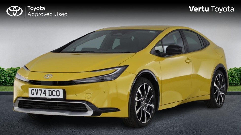 Toyota Prius 2.0 PHEV Excel 5dr CVT Hatchback - Image 3
