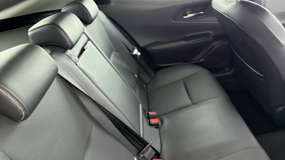 Toyota Prius 2.0 PHEV Excel 5dr CVT Hatchback - Image 8