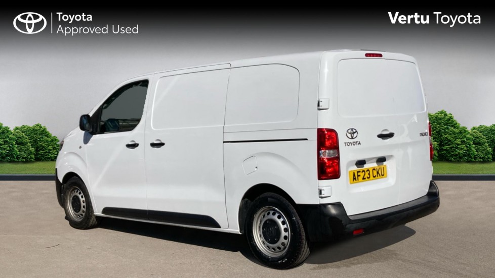 Toyota Proace City L2 Diesel 1.5D 100 Icon Van [6 Speed] - Image 4