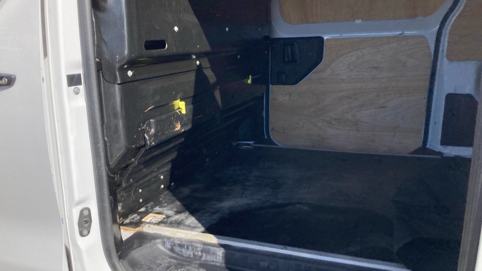 Toyota Proace City L2 Diesel 1.5D 100 Icon Van [6 Speed] - Image 15