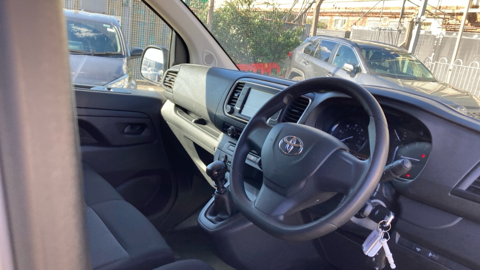 Toyota Proace City L2 Diesel 1.5D 100 Icon Van [6 Speed] - Image 19