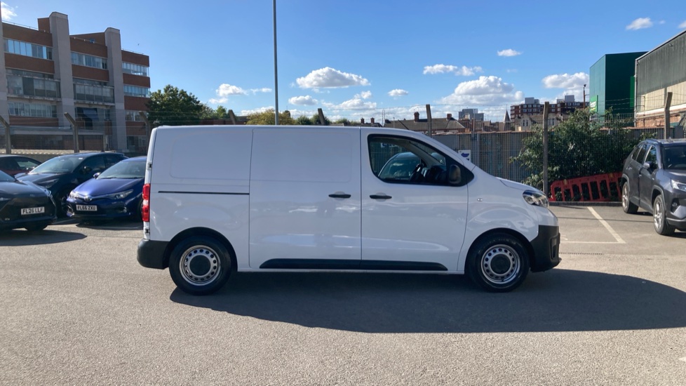 Toyota Proace City L2 Diesel 1.5D 100 Icon Van [6 Speed] - Image 23