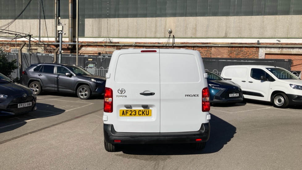Toyota Proace City L2 Diesel 1.5D 100 Icon Van [6 Speed] - Image 26