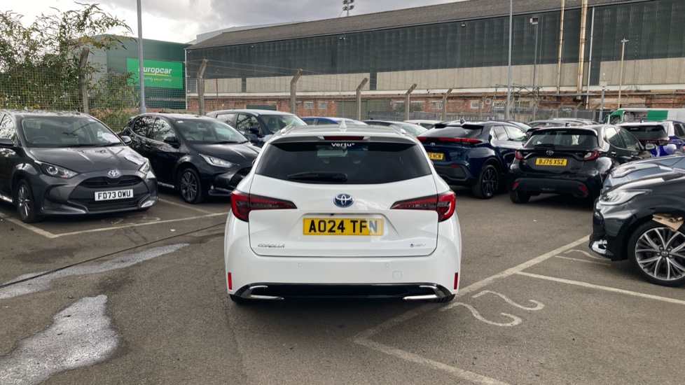Toyota Corolla 2.0 VVT-i Hybrid Excel 5dr CVT Hybrid Estate - Image 26