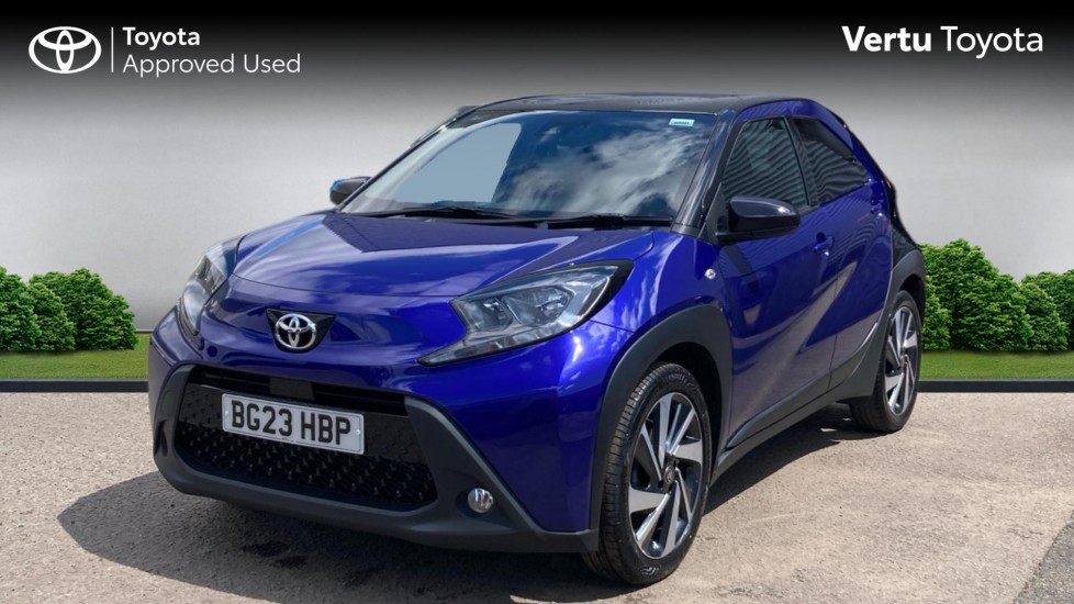 Toyota Aygo X 1.0 VVT-i Edge 5dr Petrol Hatchback - Image 3