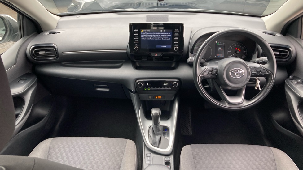 Toyota Yaris 1.5 Hybrid Icon 5dr CVT Hybrid Hatchback - Image 6