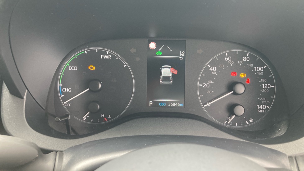 Toyota Yaris 1.5 Hybrid Icon 5dr CVT Hybrid Hatchback - Image 11