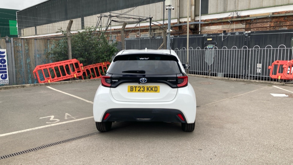 Toyota Yaris 1.5 Hybrid Design 5dr CVT Hybrid Hatchback - Image 26
