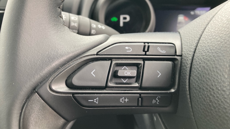 Toyota Yaris 1.5 Hybrid Design 5dr CVT Hybrid Hatchback - Image 40