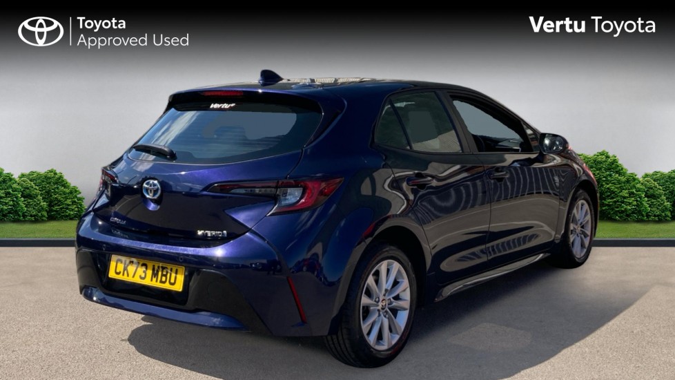 Toyota Corolla 1.8 Hybrid Icon 5dr CVT Hybrid Hatchback - Image 2