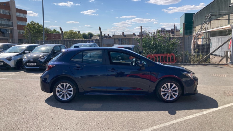 Toyota Corolla 1.8 Hybrid Icon 5dr CVT Hybrid Hatchback - Image 23