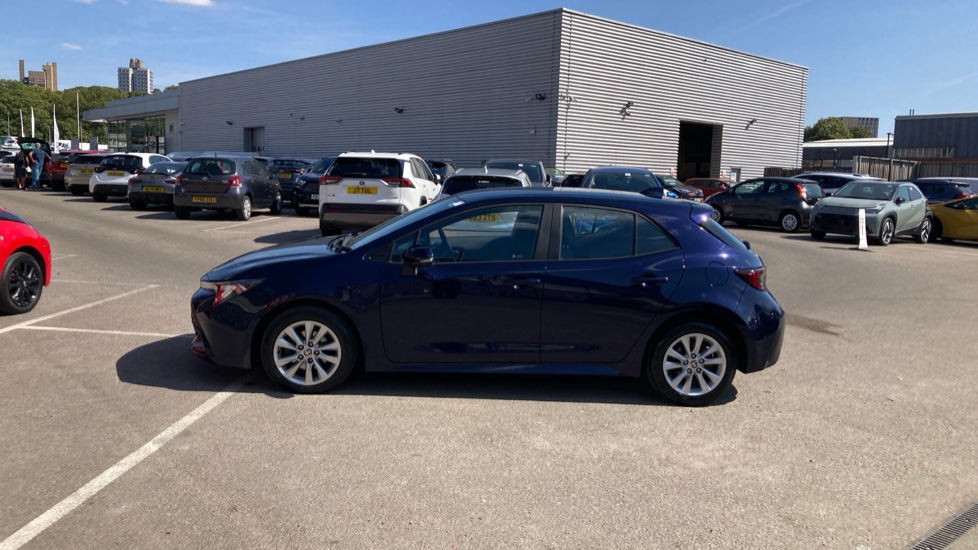 Toyota Corolla 1.8 Hybrid Icon 5dr CVT Hybrid Hatchback - Image 24