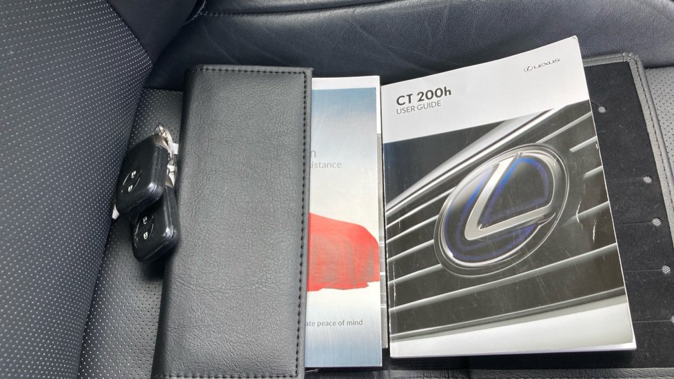 Lexus CT 200h 1.8 F-Sport 5dr CVT Auto Hybrid Hatchback - Image 27