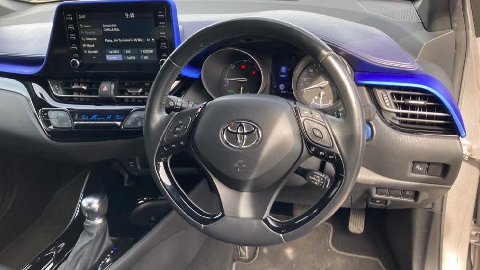 Toyota C-HR 1.8 Hybrid Dynamic 5dr CVT Hybrid Hatchback - Image 7