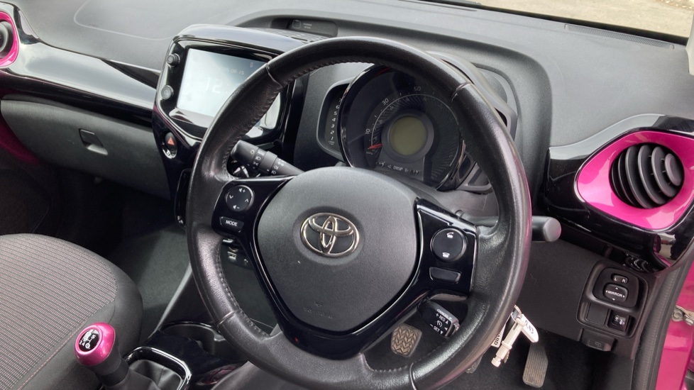 Toyota Aygo 1.0 VVT-i X-Cite 5 5dr Petrol Hatchback - Image 7