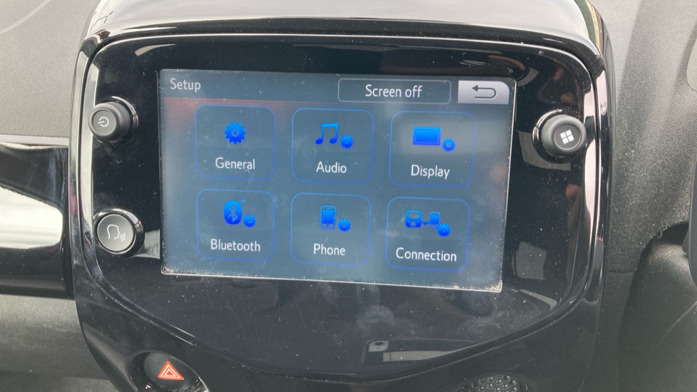 Toyota Aygo 1.0 VVT-i X-Cite 5 5dr Petrol Hatchback - Image 41