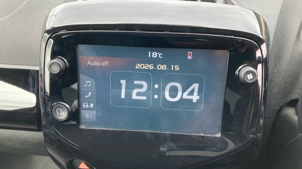 Toyota Aygo 1.0 VVT-i X-Cite 5 5dr Petrol Hatchback - Image 43