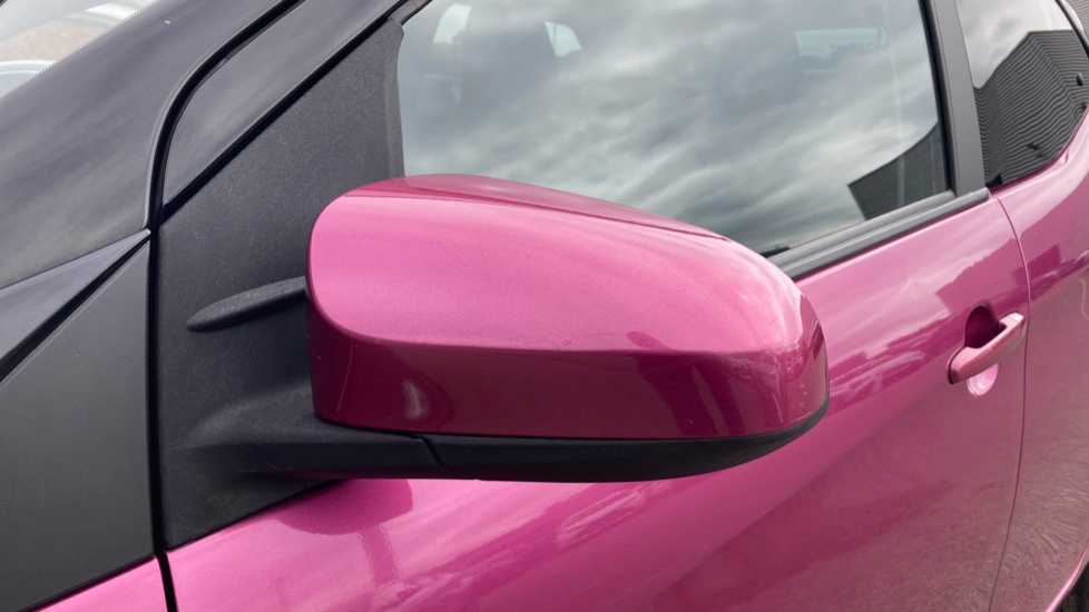 Toyota Aygo 1.0 VVT-i X-Cite 5 5dr Petrol Hatchback - Image 48