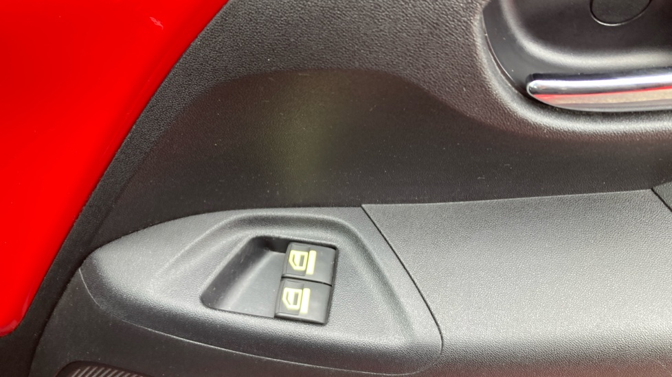 Toyota Aygo 1.0 VVT-i X-Style 5dr Petrol Hatchback - Image 32