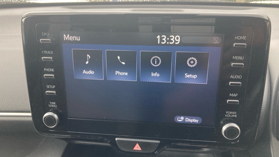 Toyota Yaris Cross 1.5 Hybrid Design 5dr CVT Hybrid Estate - Image 43