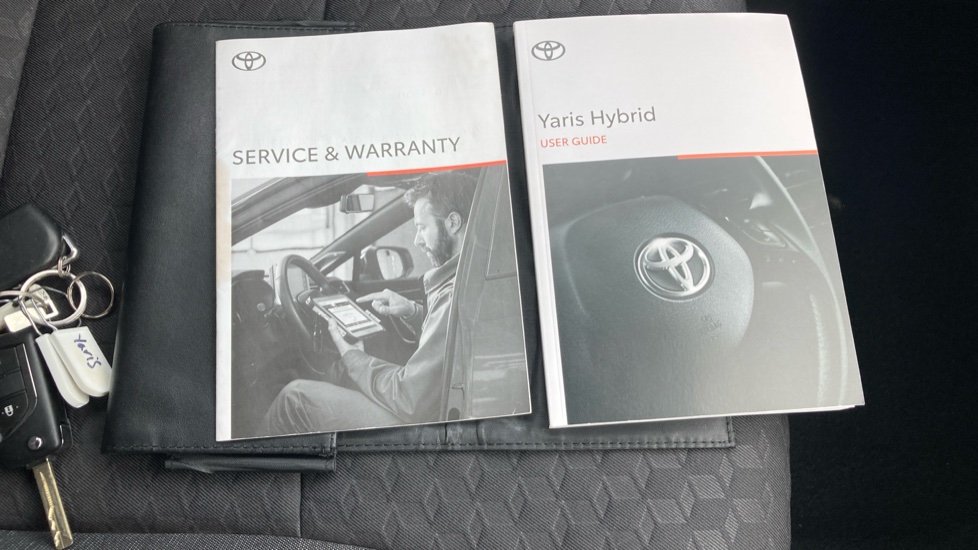 Toyota Yaris 1.5 Hybrid Design 5dr CVT Hybrid Hatchback - Image 27