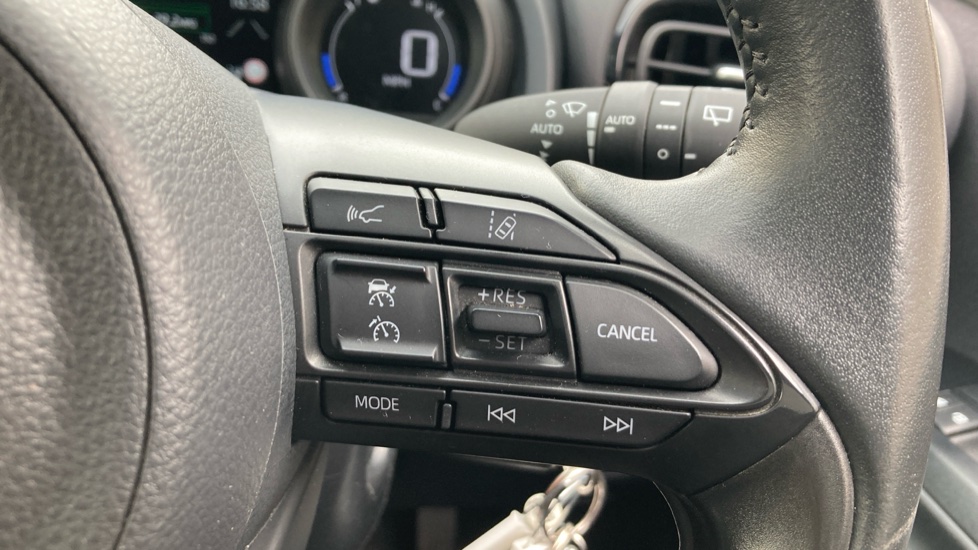 Toyota Yaris 1.5 Hybrid Design 5dr CVT Hybrid Hatchback - Image 30