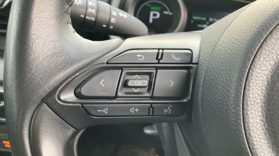 Toyota Yaris 1.5 Hybrid Design 5dr CVT Hybrid Hatchback - Image 37