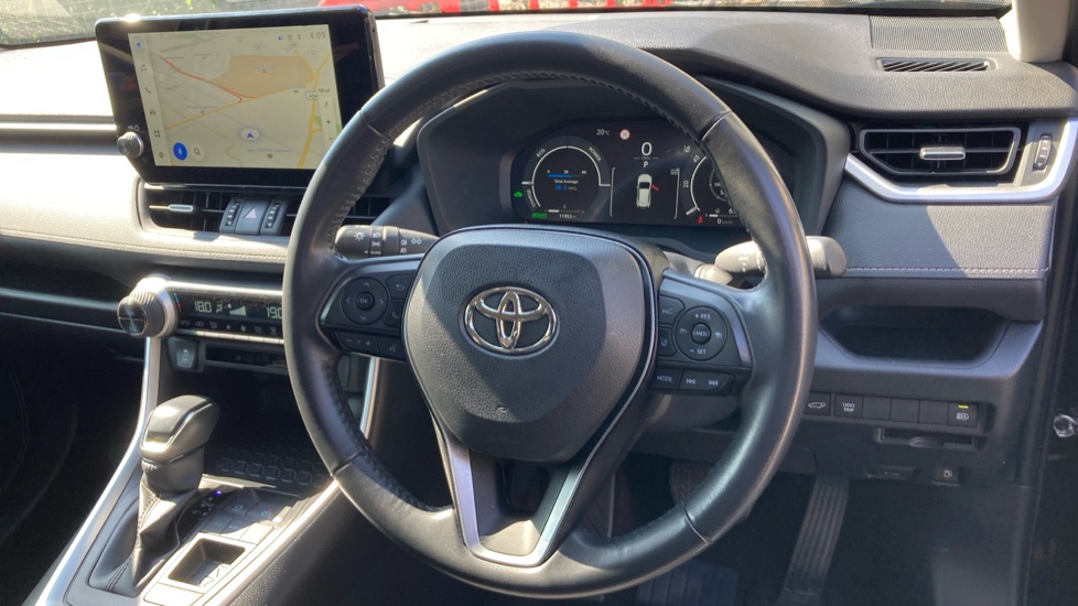 Toyota RAV4 2.5 VVT-i Hybrid Design 5dr CVT 2WD Hybrid Estate - Image 7