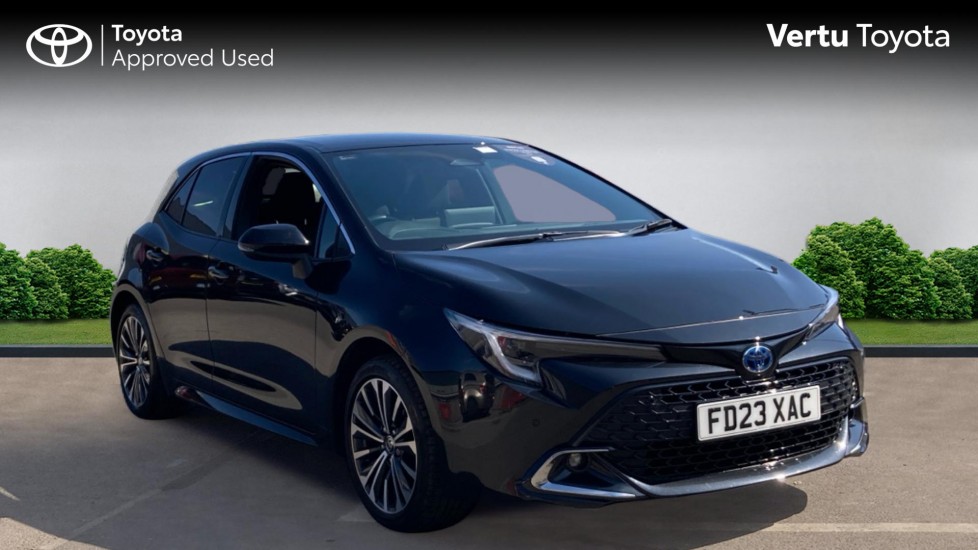 Toyota Corolla 2.0 Hybrid Design 5dr CVT Hybrid Hatchback - Image 1