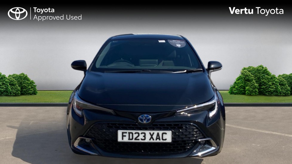 Toyota Corolla 2.0 Hybrid Design 5dr CVT Hybrid Hatchback - Image 22