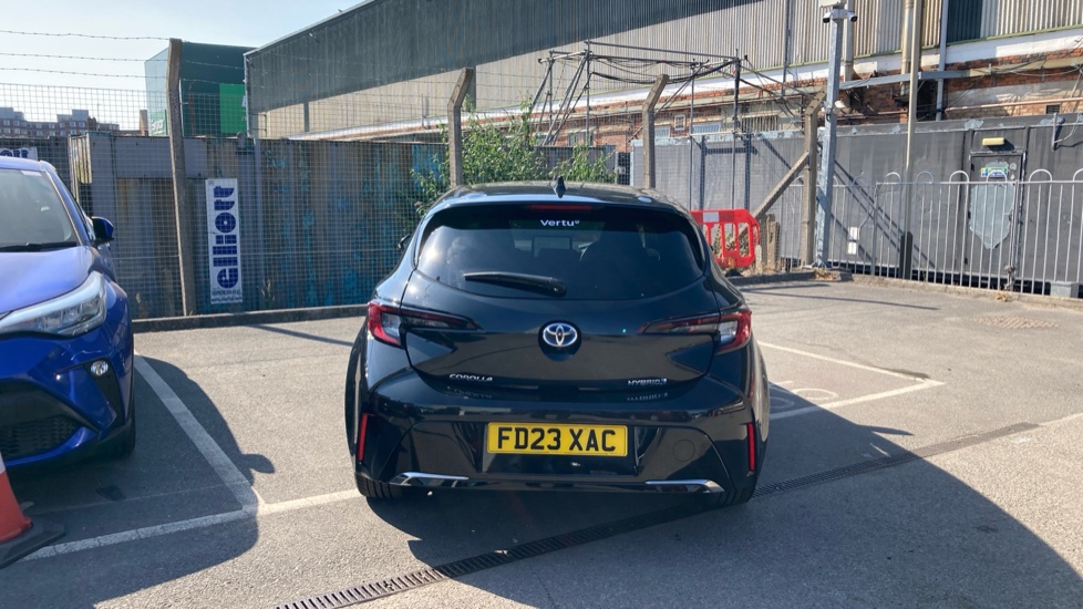 Toyota Corolla 2.0 Hybrid Design 5dr CVT Hybrid Hatchback - Image 26