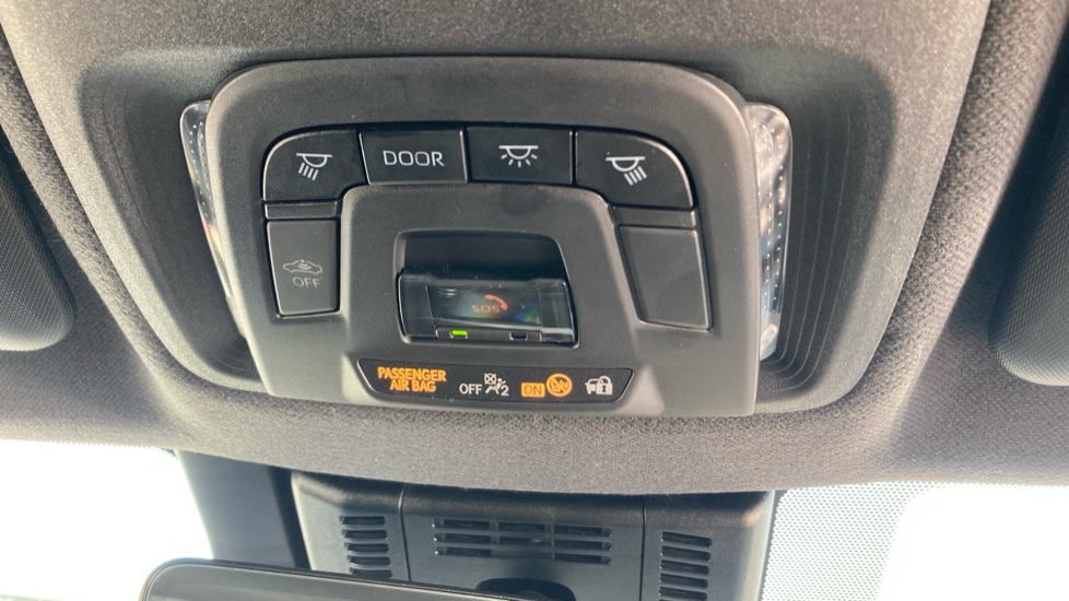 Toyota C-HR 1.8 Hybrid Icon 5dr CVT Hybrid Hatchback - Image 38