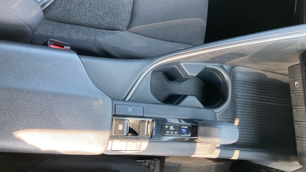 Toyota C-HR 1.8 Hybrid Icon 5dr CVT Hybrid Hatchback - Image 39