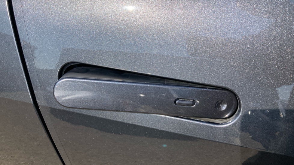 Toyota C-HR 1.8 Hybrid Icon 5dr CVT Hybrid Hatchback - Image 52