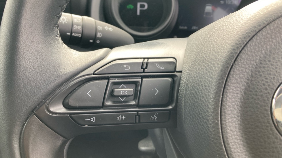 Toyota Yaris 1.5 Hybrid Design 5dr CVT Hybrid Hatchback - Image 38