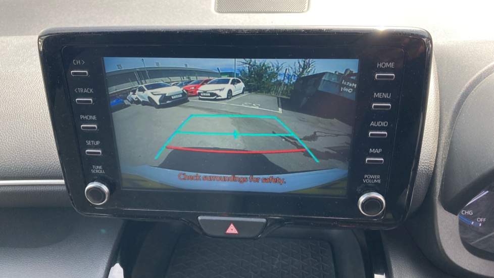 Toyota Yaris Cross 1.5 Hybrid Design 5dr CVT Hybrid Estate - Image 35