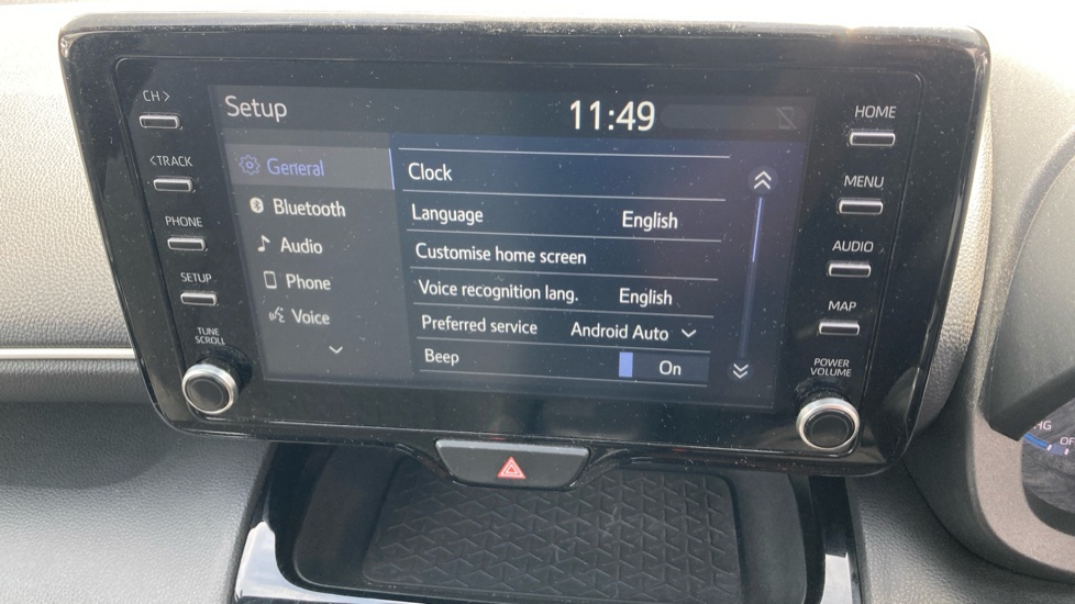 Toyota Yaris Cross 1.5 Hybrid Design 5dr CVT Hybrid Estate - Image 43