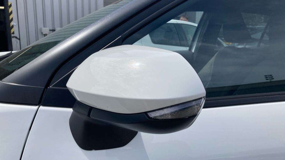 Toyota Yaris Cross 1.5 Hybrid Design 5dr CVT Hybrid Estate - Image 49