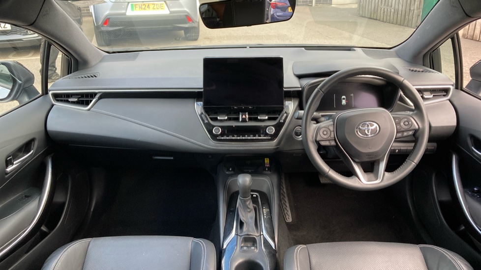 Toyota Corolla 1.8 Hybrid Excel 5dr CVT Hybrid Hatchback - Image 6