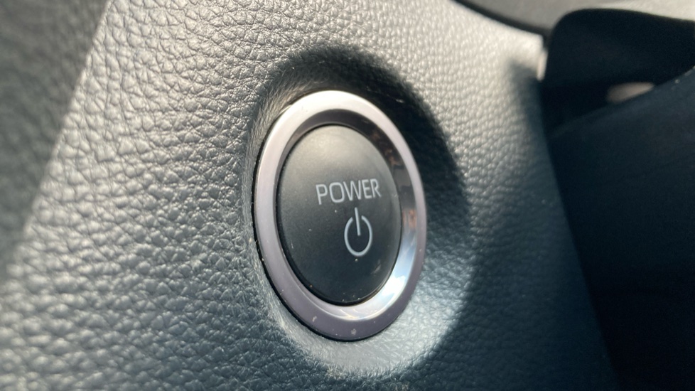 Toyota Corolla 1.8 Hybrid Excel 5dr CVT Hybrid Hatchback - Image 16