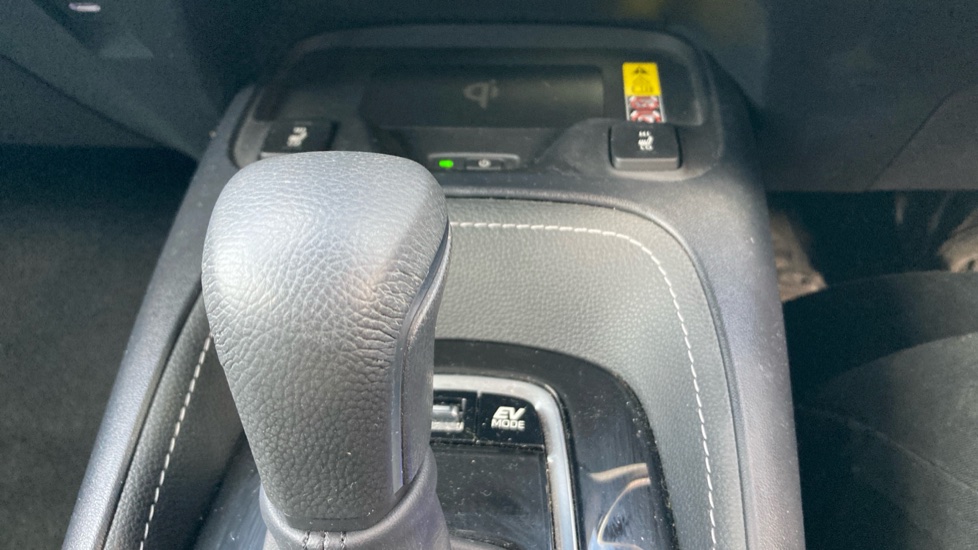 Toyota Corolla 1.8 Hybrid Excel 5dr CVT Hybrid Hatchback - Image 33