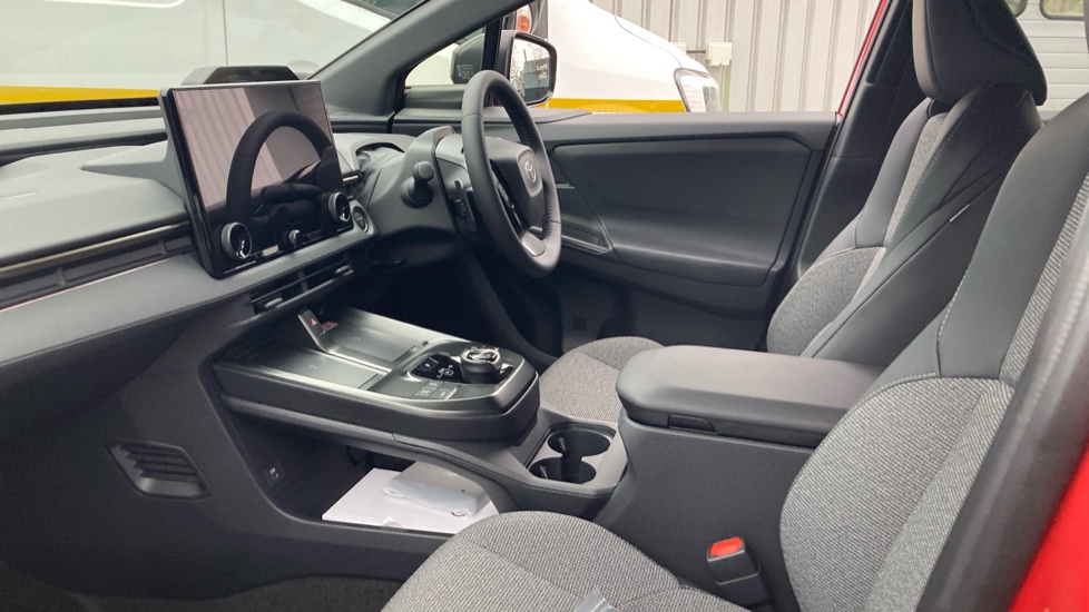 Toyota bZ4X 165kW Design 73kWh 5dr Auto Electric Hatchback - Image 10
