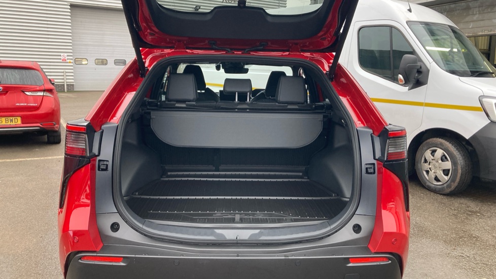 Toyota bZ4X 165kW Design 73kWh 5dr Auto Electric Hatchback - Image 14