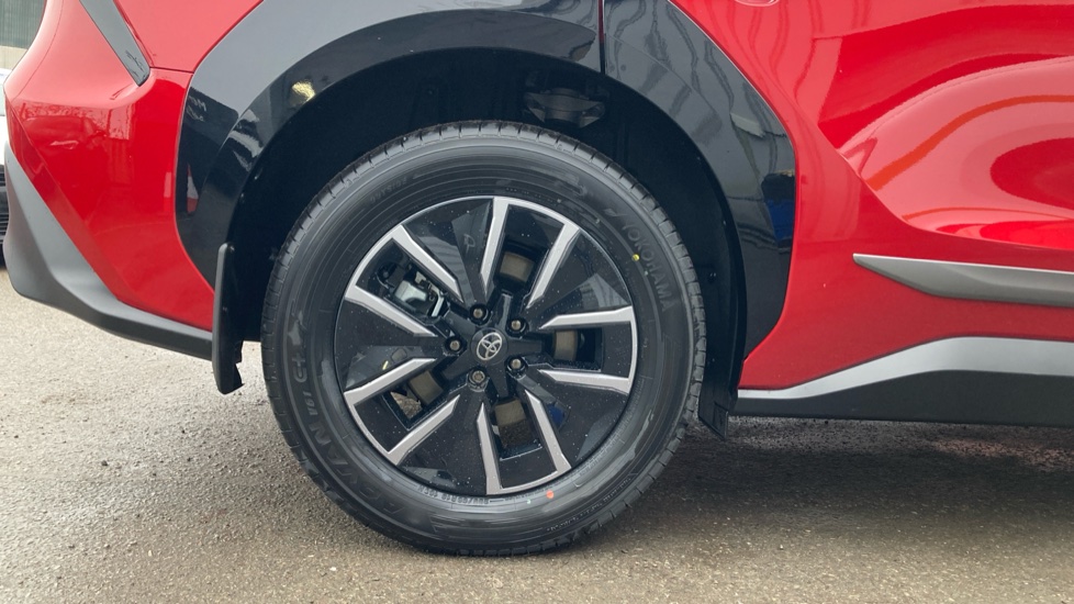 Toyota bZ4X 165kW Design 73kWh 5dr Auto Electric Hatchback - Image 18