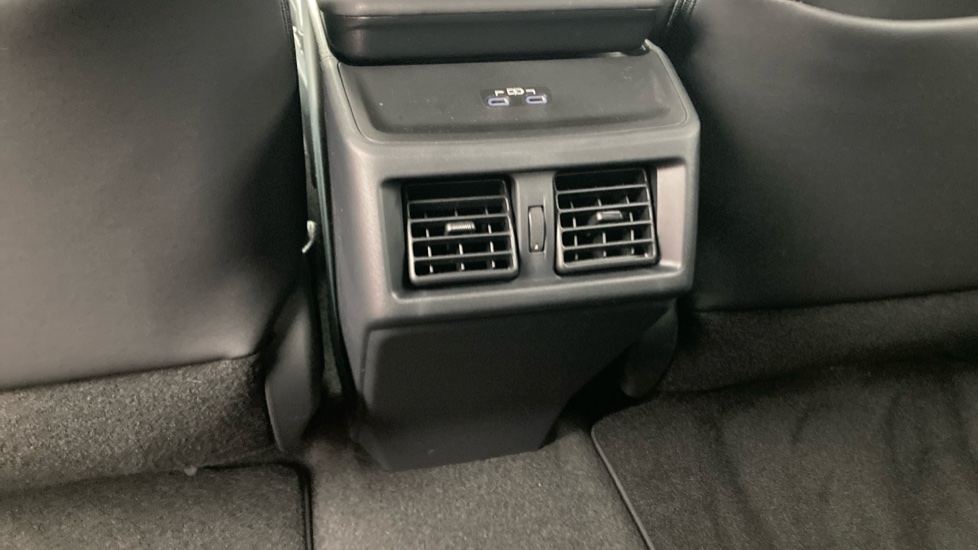 Toyota bZ4X 165kW Design 73kWh 5dr Auto Electric Hatchback - Image 31