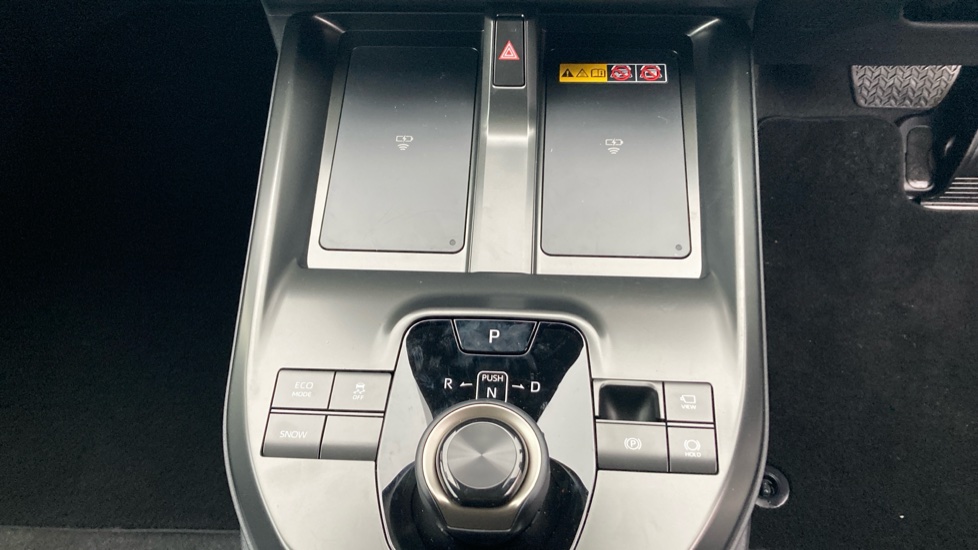 Toyota bZ4X 165kW Design 73kWh 5dr Auto Electric Hatchback - Image 37
