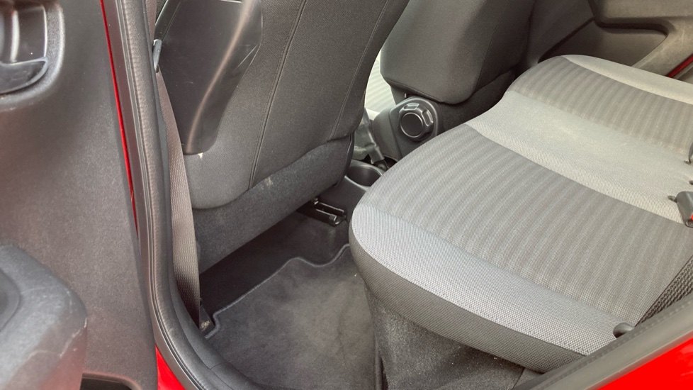 Toyota Aygo 1.0 VVT-i X-Trend 5dr Petrol Hatchback - Image 15